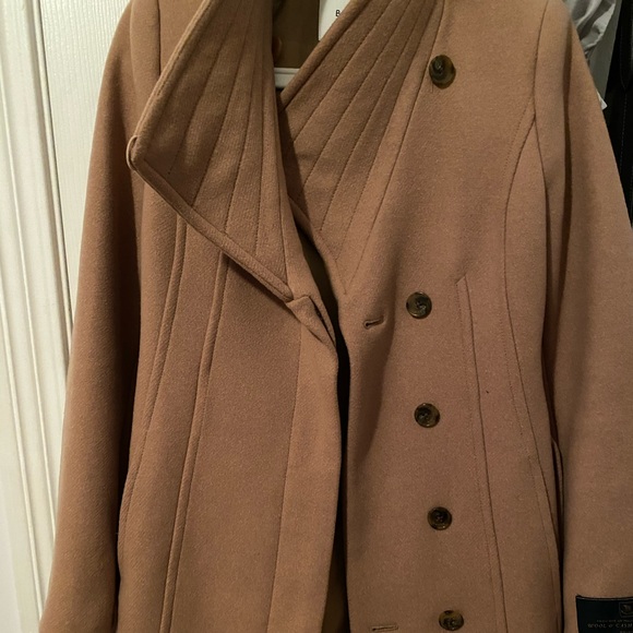 Babaton Connor Wool Coat - Picture 5 of 5